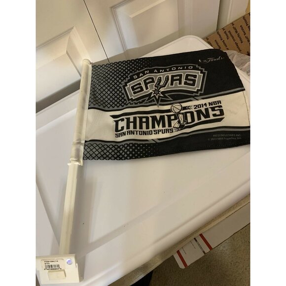 VINTAGE San Antonio SPURS 2014 NBA Finals Sports Team Car Window Flag - Picture 2 of 5